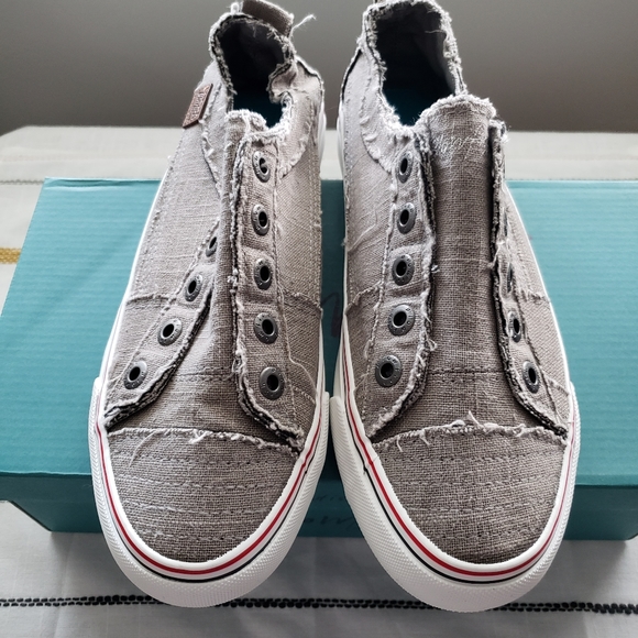 Blowfish Shoes - Blowfish Malibu women's Play sneakers-New